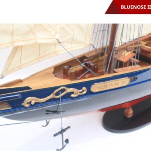 BLUENOSE II PAINTED-04