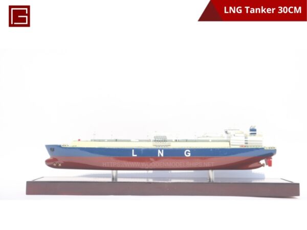 LNG Tanker-01