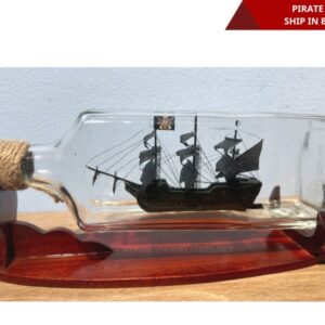 PIRATE SHIP Ship in bottle-01