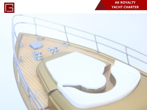 AK ROYALTY YACHT CHARTER-12