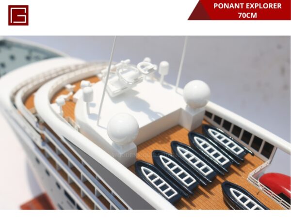 PONANT EXPLORER-12