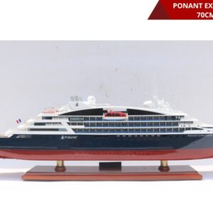 PONANT EXPLORER-18