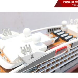 PONANT EXPLORER-30