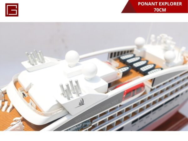 PONANT EXPLORER-30