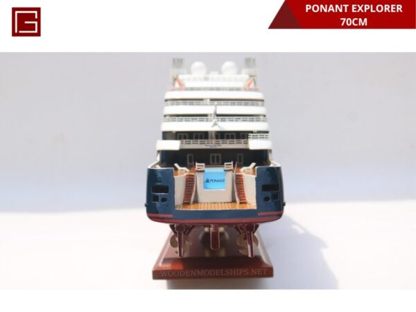 PONANT EXPLORER-31