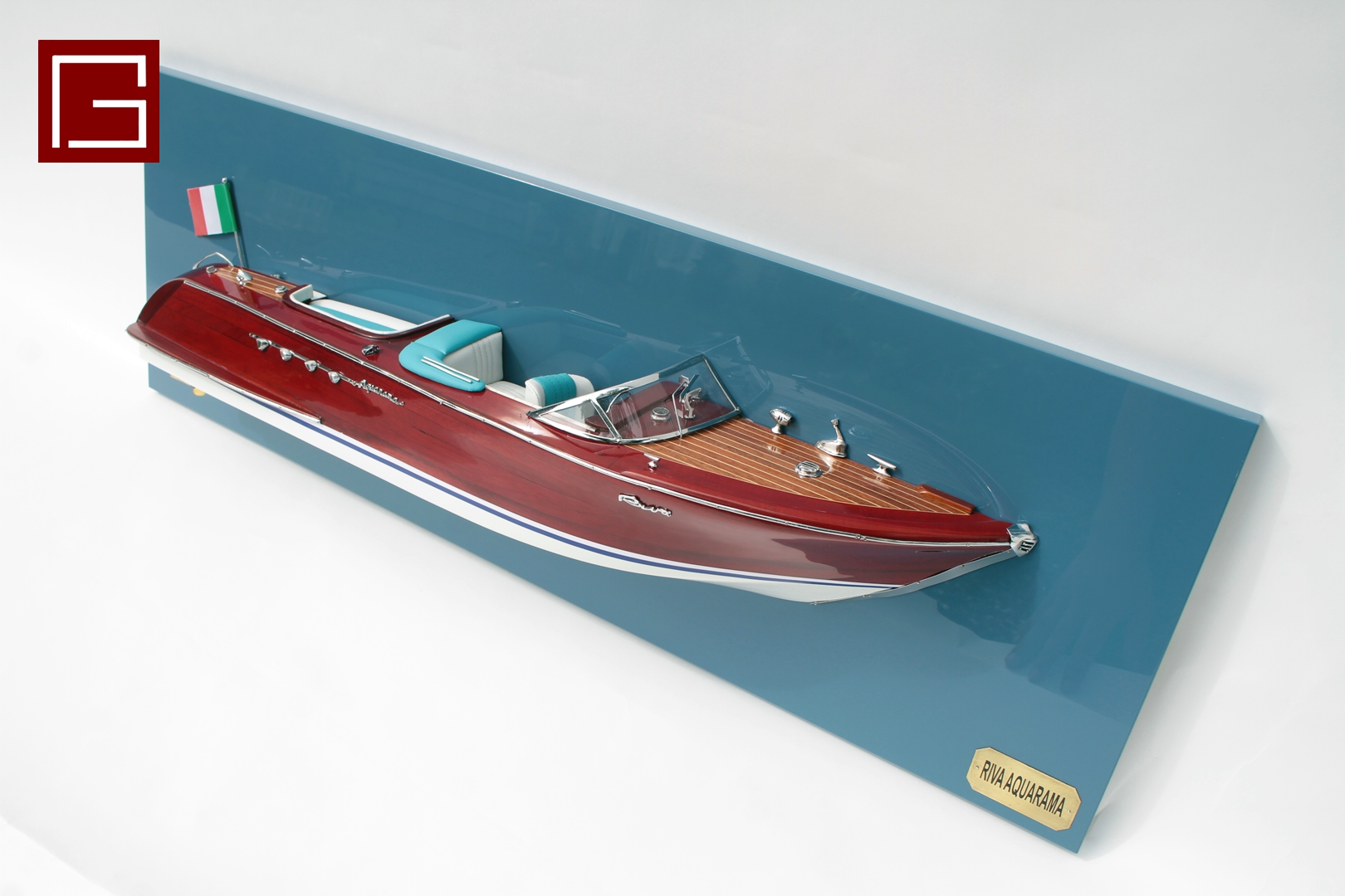 RIVA AQUARAMA HALF-HULL (4)