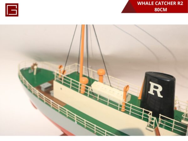 WHALE CATCHER R2-05