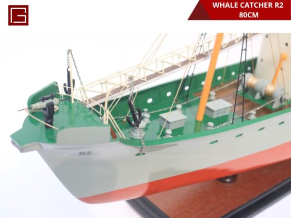 WHALE CATCHER R2-15