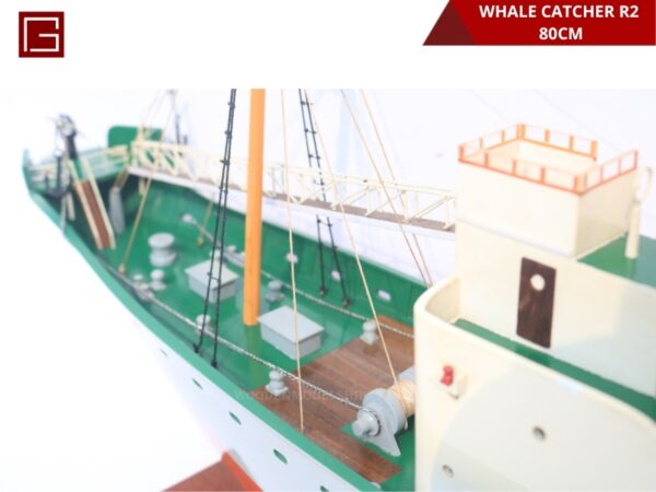 WHALE CATCHER R2-22