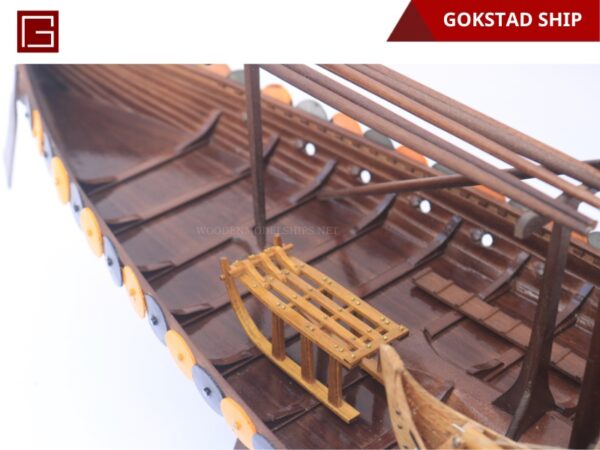 Gokstad Ship-15