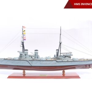 HMS Invincible (1907)-01