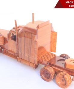 MACK TRUCK WITH SEMITRAILER-04
