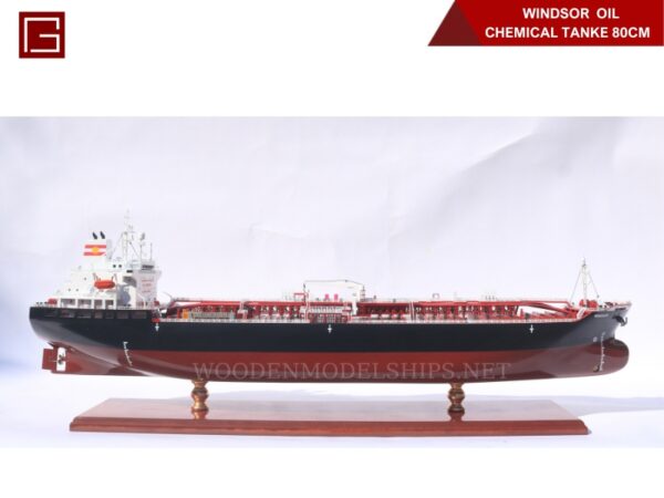 WINDSOR Oil-Chemical Tanke 80cm-01