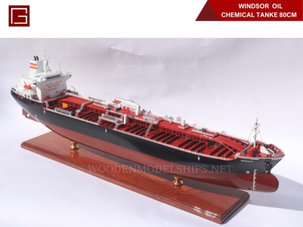 WINDSOR Oil-Chemical Tanke 80cm-03