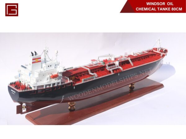 WINDSOR Oil-Chemical Tanke 80cm-10