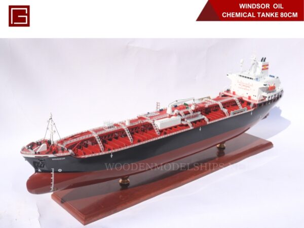 WINDSOR Oil-Chemical Tanke 80cm-18