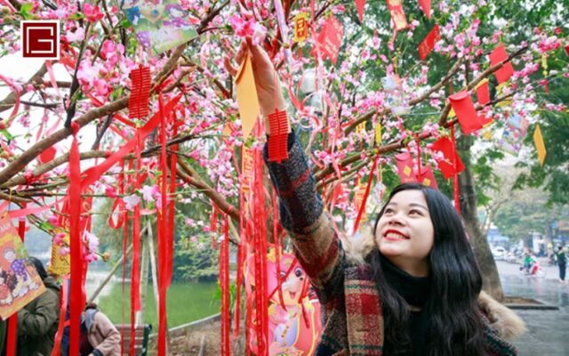 nhung-dieu-thu-vi-ve-van-hoa-hai-loc-dau-xuan