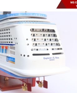MS EXPLORER OF THE SEAS-11