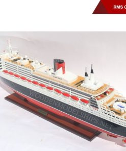 RMS Queen Mary 2-07