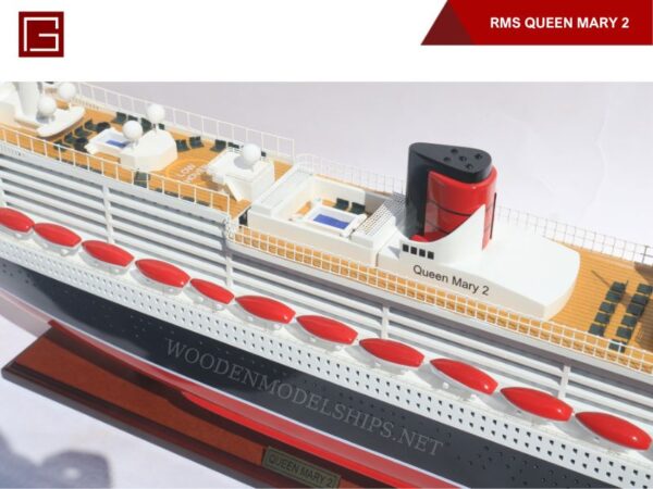 RMS Queen Mary 2-10