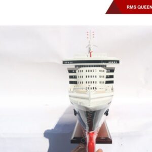 RMS Queen Mary 2-11