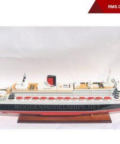 RMS Queen Mary 2-13