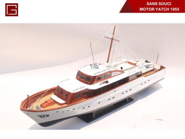 SANS SOUCI MOTOR YATCH 1955-04