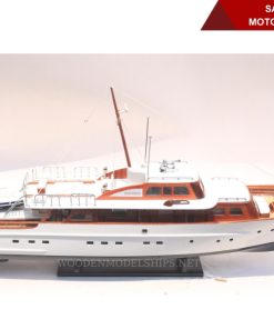 SANS SOUCI MOTOR YATCH 1955-09