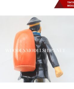 Tintin - Statuette Moulinsart 45935 - Haddock sac baluchon - Les 7 boules de Cristal -09