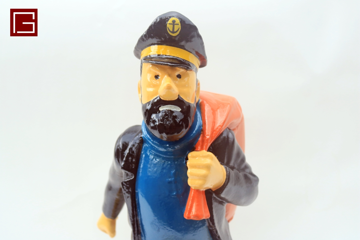 Tintin-Statuette Moulinsart 45935-Haddock sac baluchon-Les 7 boules de Cristal (1)