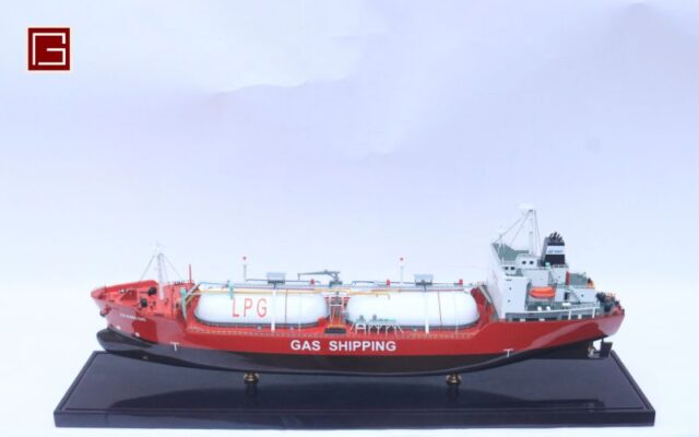 giai-ma-nhung-dieu-thu-vi-xoay-quanh-tau-gas-dac-diem-khai-thac-va-luu-tru