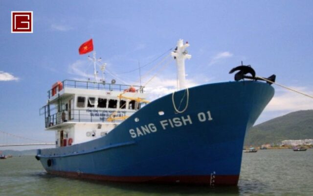Thuyền nan Việt Nam với họa tiết truyền thống, biểu tượng nghề cá miền Bắc