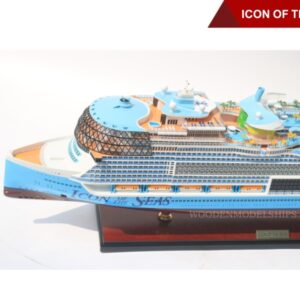 ICON OF THE SEAS-06