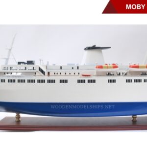 MOBY KISS-08