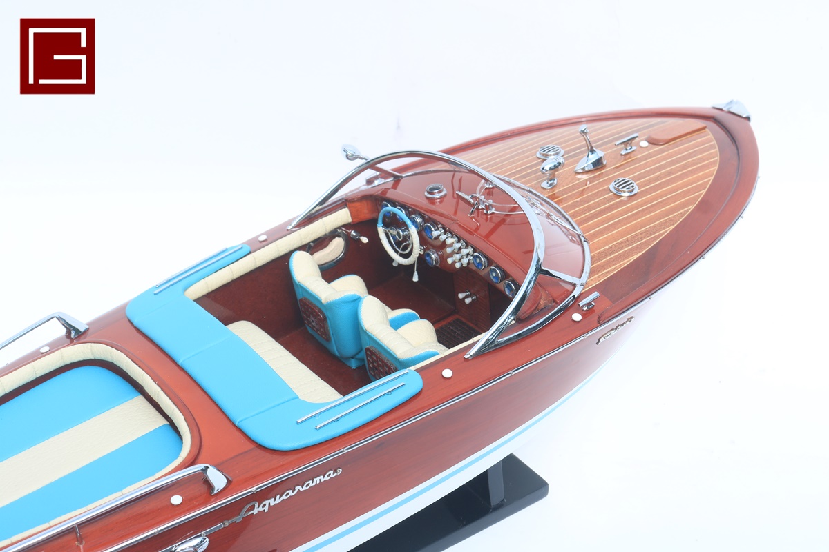 SUPER RIVA LAMBOGHINI (4)