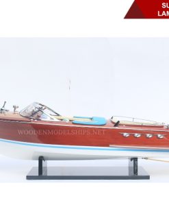 SUPER RIVA LAMBORGHINI-01