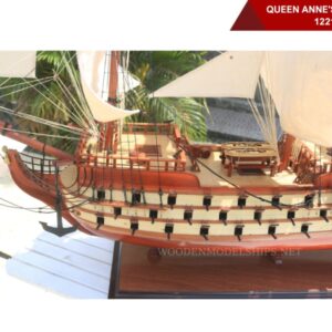 QUEEN ANNE'S REVENGE 1221-04