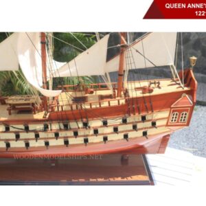 QUEEN ANNE'S REVENGE 1221-06