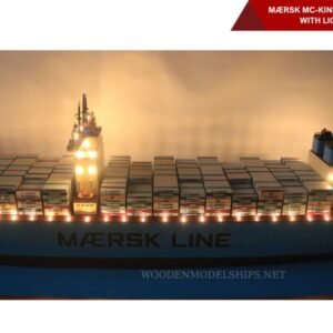 MÆRSK MC-KINNEY MØLLER WITH LIGHTS-04