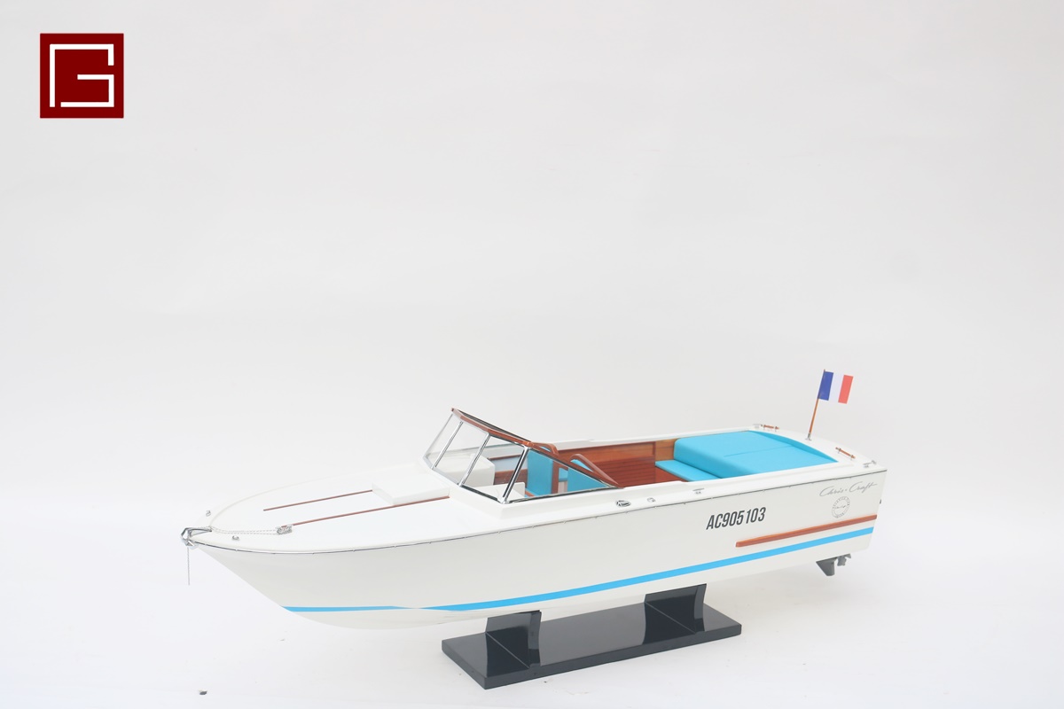 Chris Craft Lancer 23 - Foxy Lady (1)