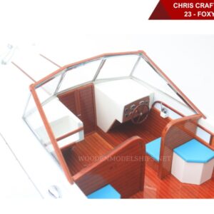 Chris Craft Lancer 23 - Foxy Lady-10