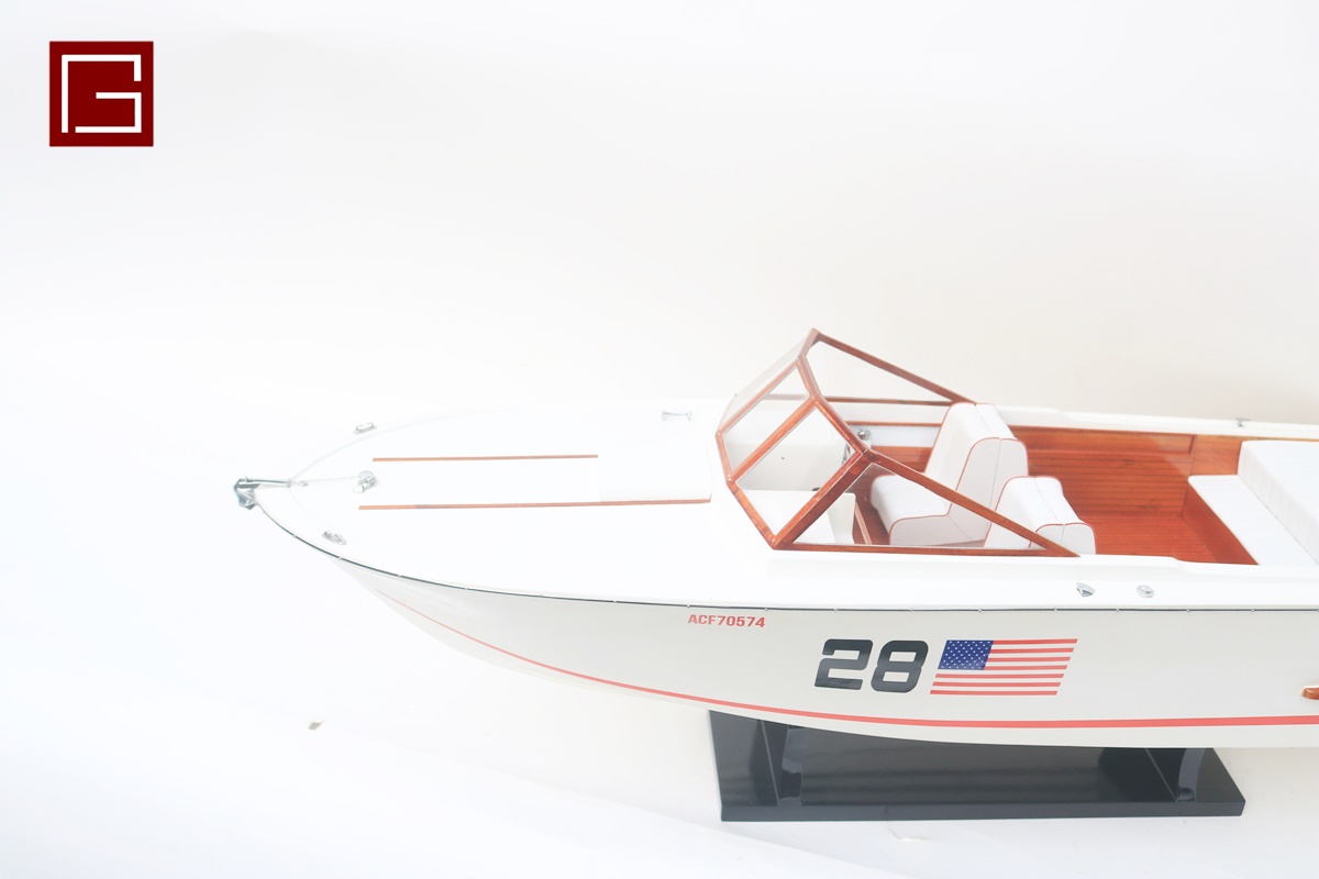 Chris Craft Lancer 28 - MISS AMERICA (1)