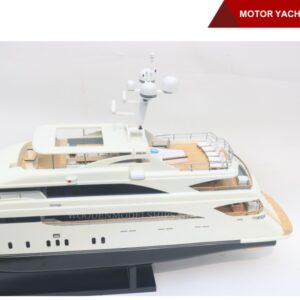 Motor Yacht Vertigo-10