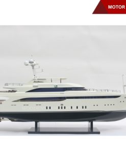 Motor Yacht Vertigo-11