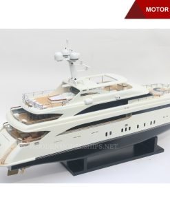 Motor Yacht Vertigo-12