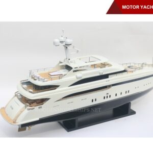 Motor Yacht Vertigo-12