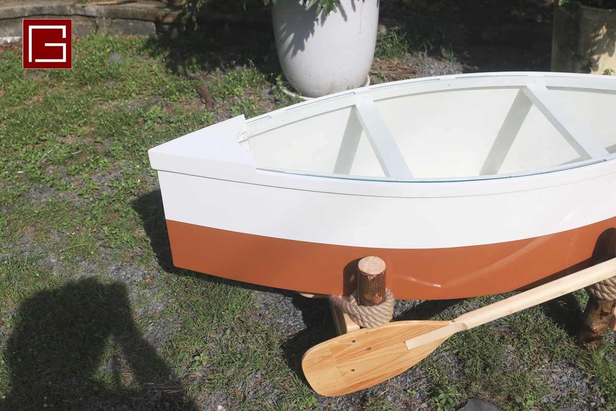 BOAT TABLE (WHITE BROWN) (1)