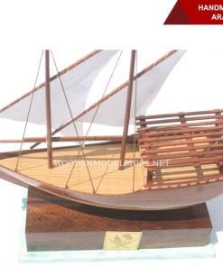 Handmade Wooden Arabic Dhow-08