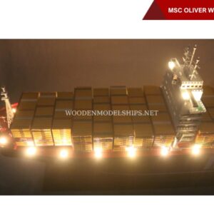 MSC OLIVER WITH LIGHT-04
