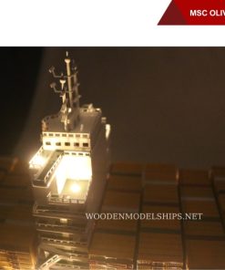 MSC OLIVER WITH LIGHT-09